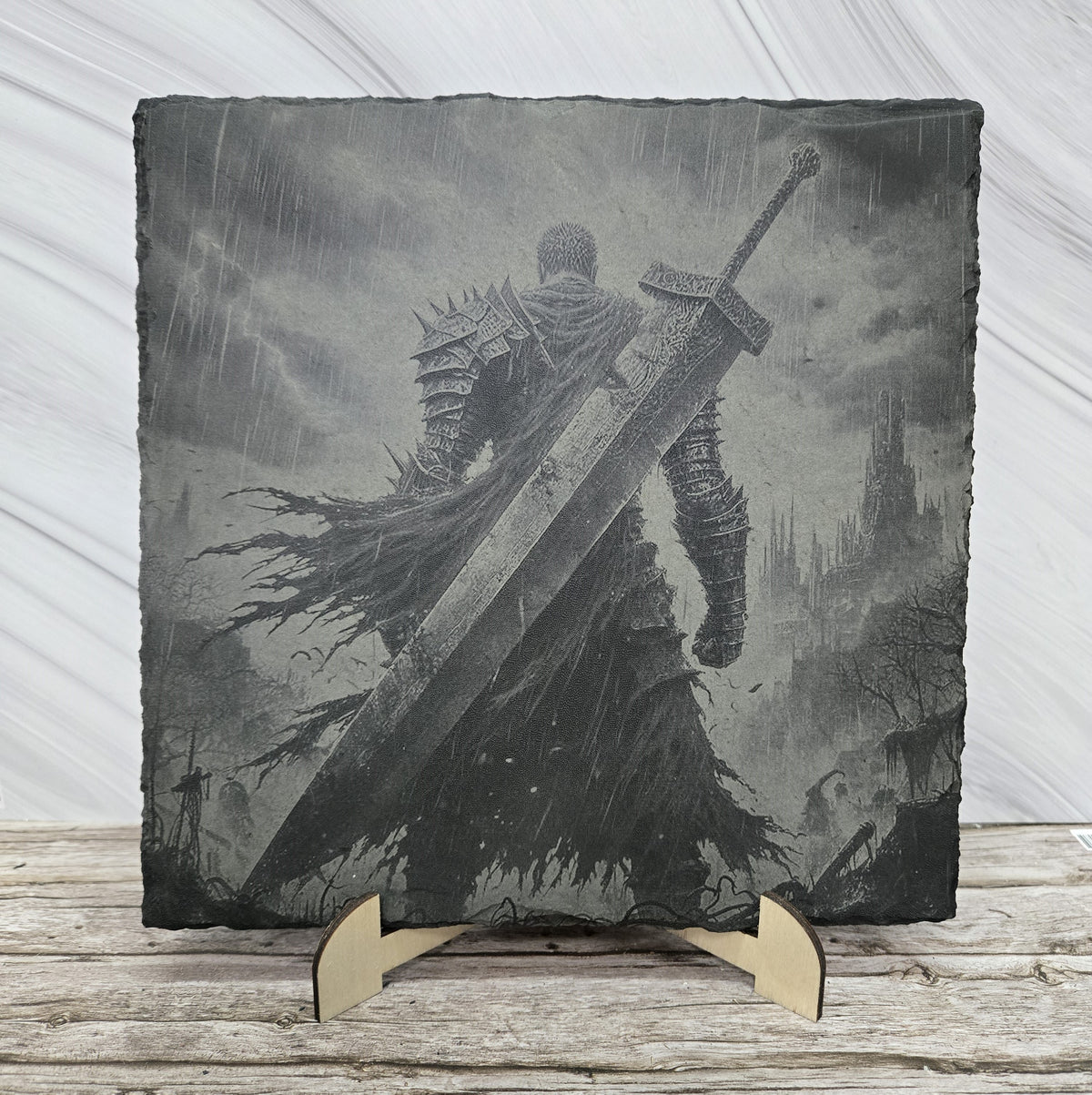 Гравирана вулканична плочка вдъхновена от Berserk 4