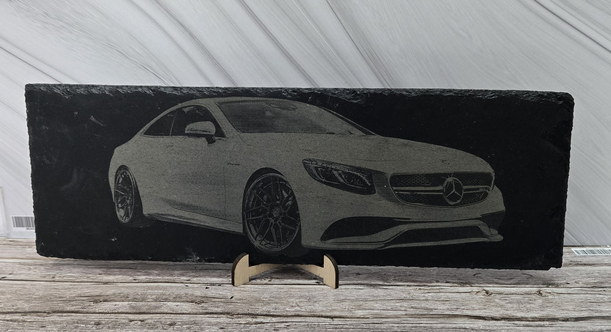 Гравирана вулканична плочка вдъхновена от Mercedes