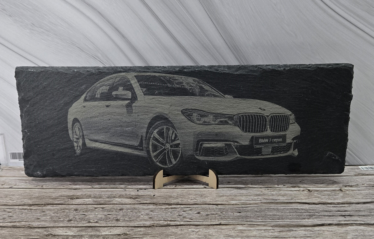 Гравирана вулканична плочка BMW